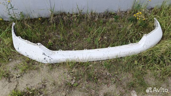 Верхняя часть бампера toyota tundra 2008 г