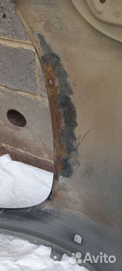 Крыло переднее toyota Land cruiser 200, 2011 г.в