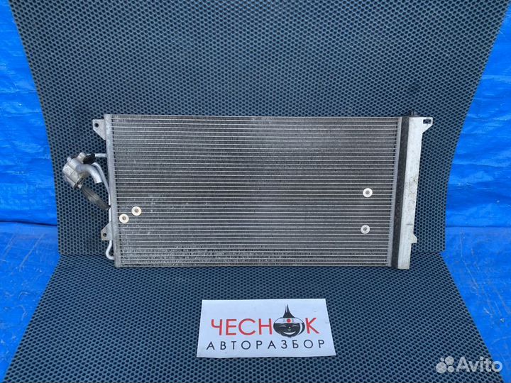 Радиатор кондиционера VW Touareg GP 2002-2010