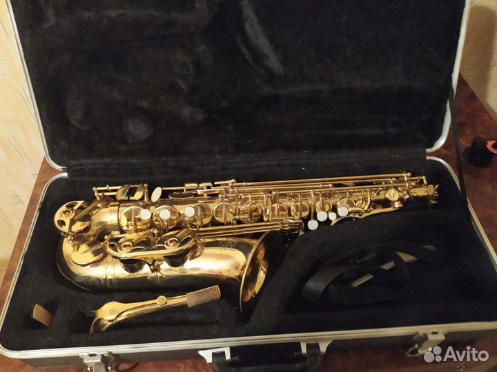 Саксофон альт