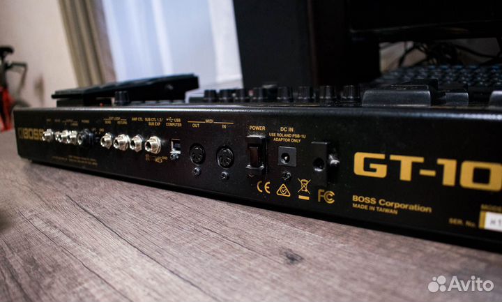 Гитарный процессор Boss gt 100