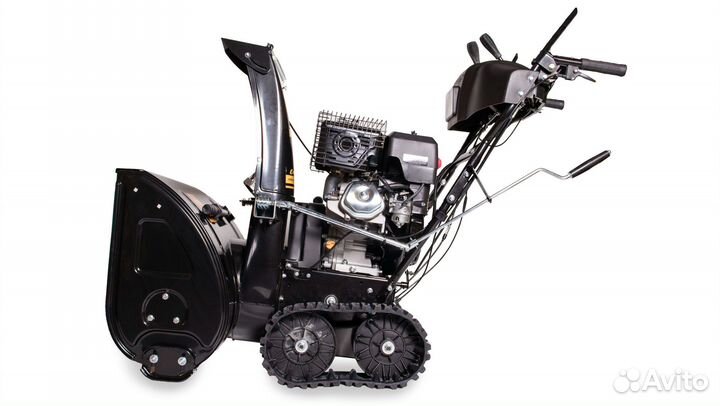 Снегоуборщик бензиновый champion