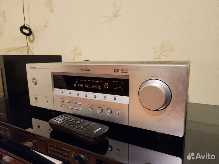 Ресивер Yamaha RX-V357