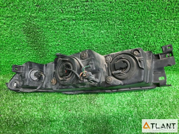 Фара передняя левая mitsubishi galant