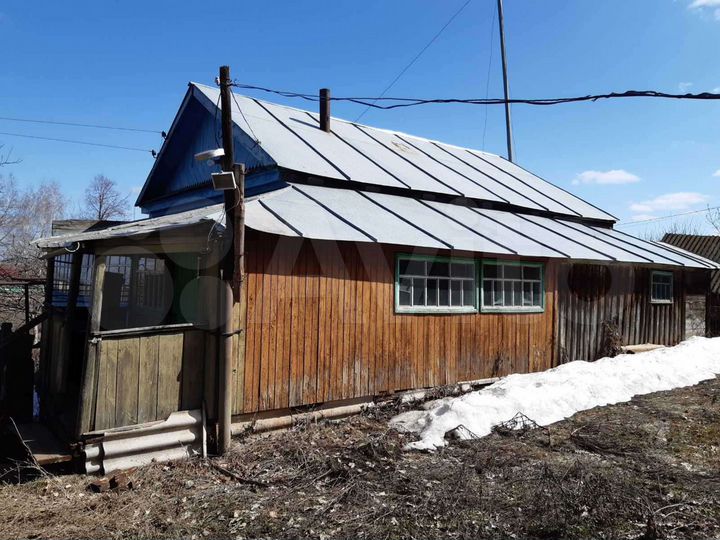 Дом 56 м² на участке 16 сот.