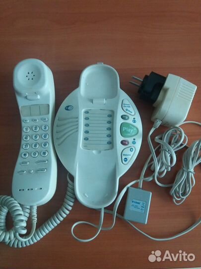 Телефон