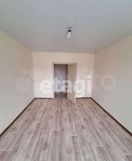 2-к. квартира, 68,2 м², 1/5 эт.