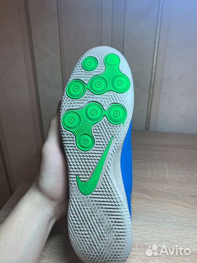 Футзалки nike phantom