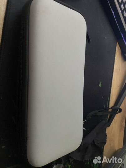 Nintendo switch + чехол и тд