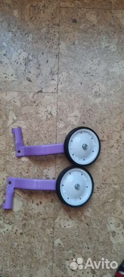 Боковые колеса на велосипед новые