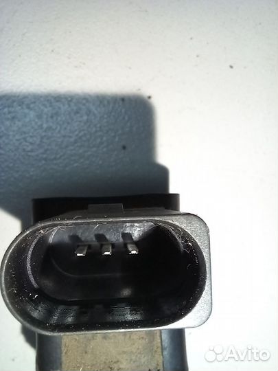 Volkswagen Touareg l Датчик парковки