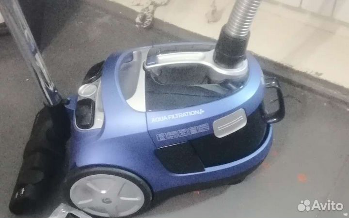 Пылесос Vitek