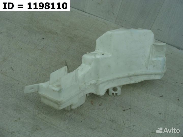 Бачок омывателя Volvo XC90