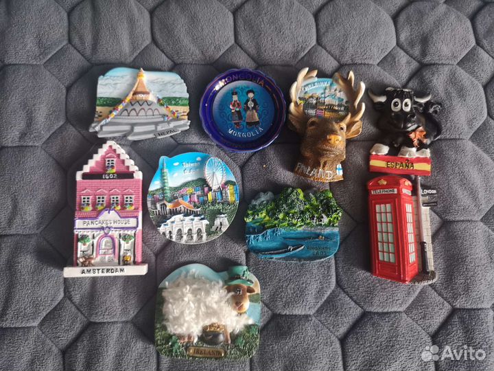 Магниты на холодильник из разных стран
