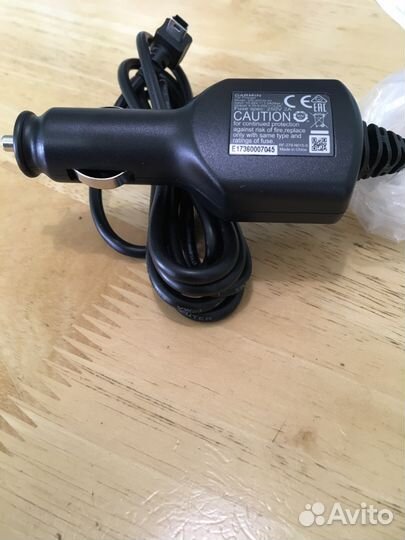 Азу автомобильная зарядка garmin гармин zumo