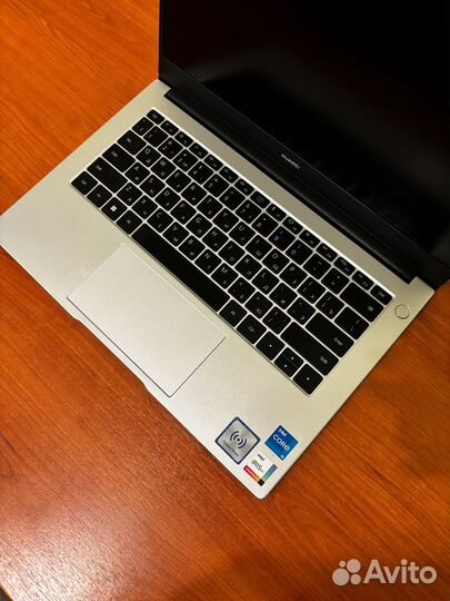 Ноутбук huawei