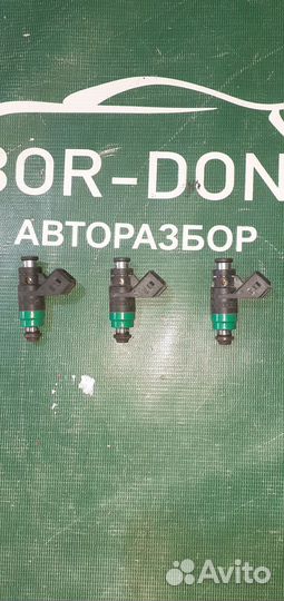 Форсунка инжекторная электрическая. Renault Logan