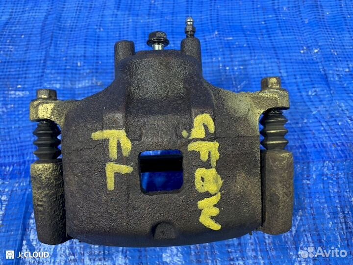 Суппорт на mitsubishi outlander GF8W 4J12