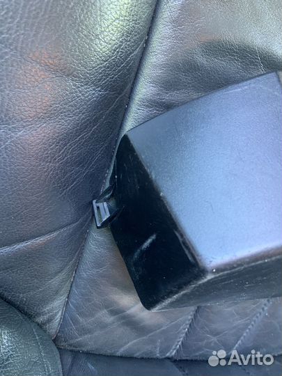 Крышка двигателя мерседес