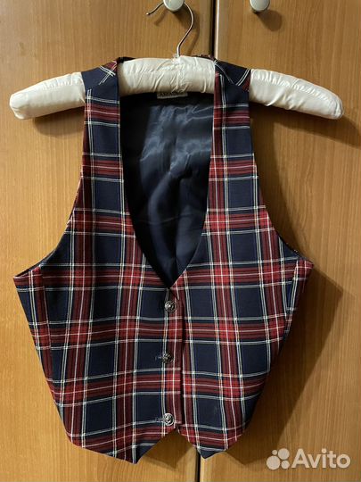 Жилетка Amadeo школьная рост 152