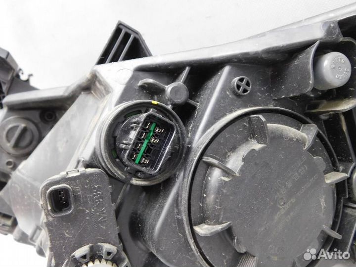 Фара правая Kia Rio