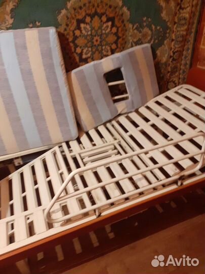 Кроватьдля лежачих больных