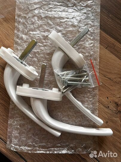 Оконная фурнитура