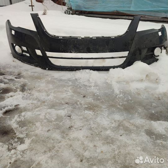 Бампер передний на volkswagen tiguan 1