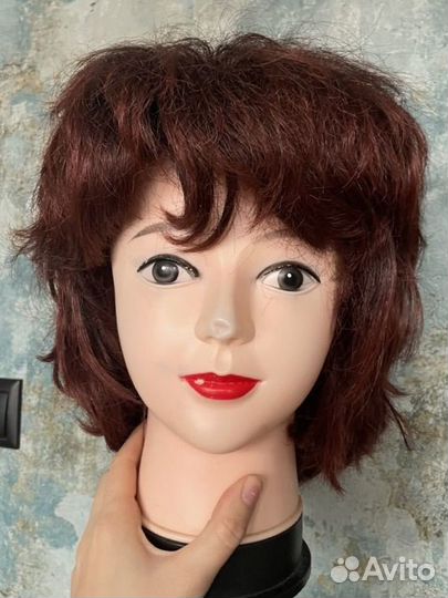 Парик каштановый
