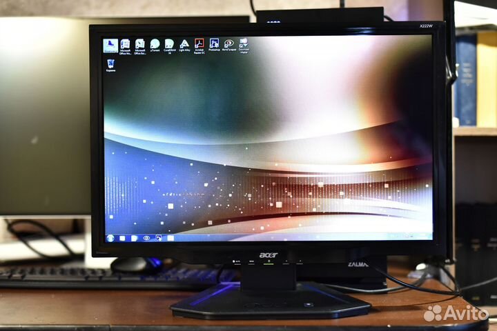 Монитор Acer Модель: X222W. Диагональ 22