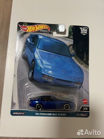 Hot wheels premium porsche 944