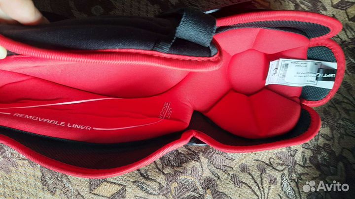 Щитки хоккейные bauer