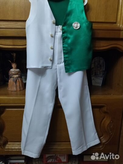 Праздничные костюмы на 6-8л