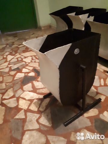 Контейнер для мусора-емкости