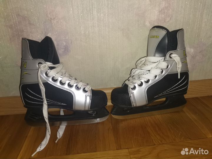 Коньки larsen