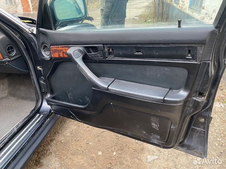 Дверные обшивки BMW E32