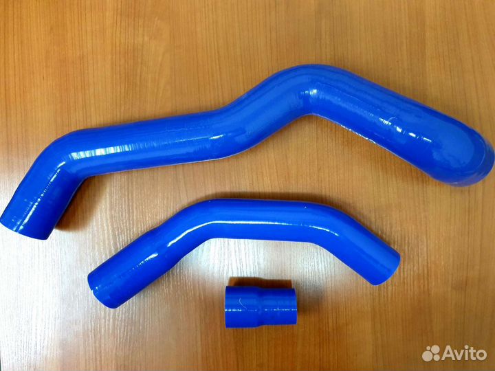 Патрубок интеркулера Ford Transit 155