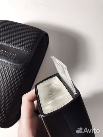 Вспышка Canon Speedlite 430 EX II