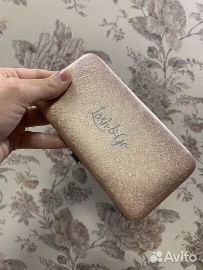 Магнитный футляр для пинцетов