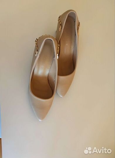 Туфли женские