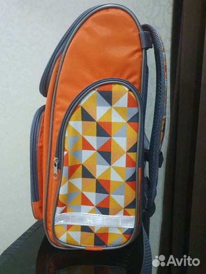 Портфель школьный