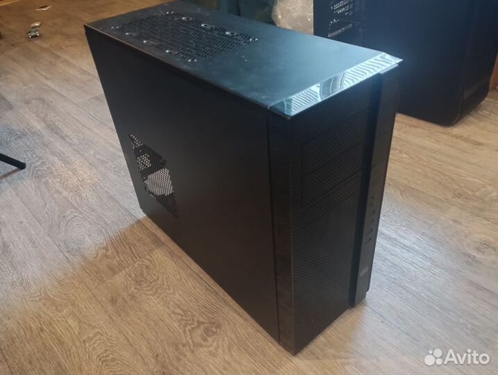 Корпус для пк. Atx, cooler master. Игровой