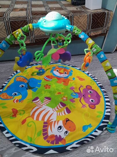Развивающий коврик