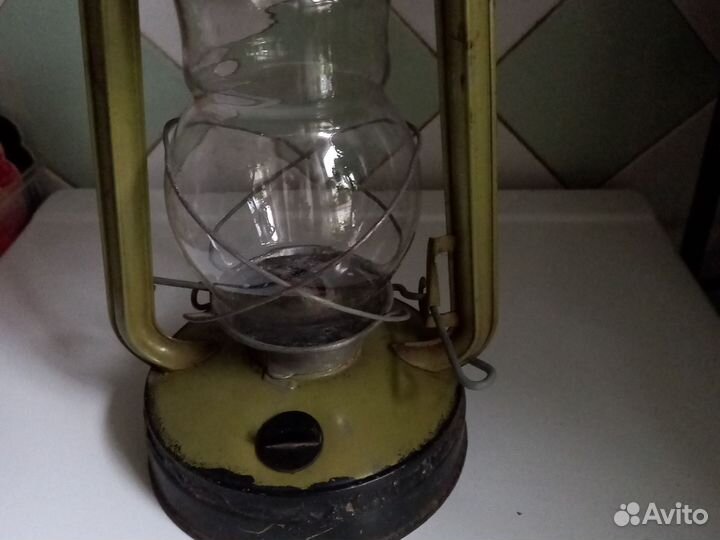 Керосиновая лампа летучая мышь