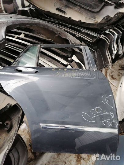 Мерседес GLK 204 дверь задняя правая