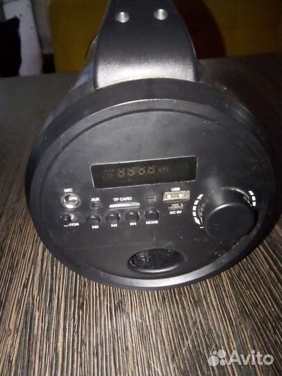 Музыкальная колонка с блютузом