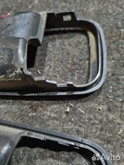 Накладка внутренней ручки двери Mitsubishi Lancer