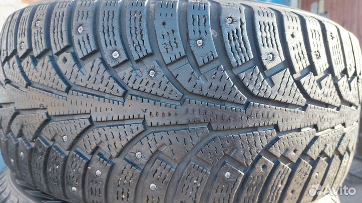 Nokian Tyres Hakkapeliitta 5 245/45 R17 99T