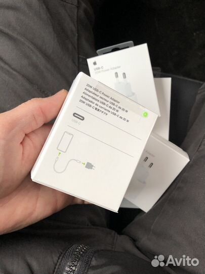 Зарядное устройство на iPhone USB-C 20w (оригинал)