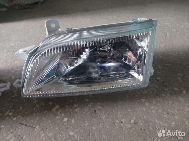 Фары Тойота Калдина 96-02 г.в. хрусталь